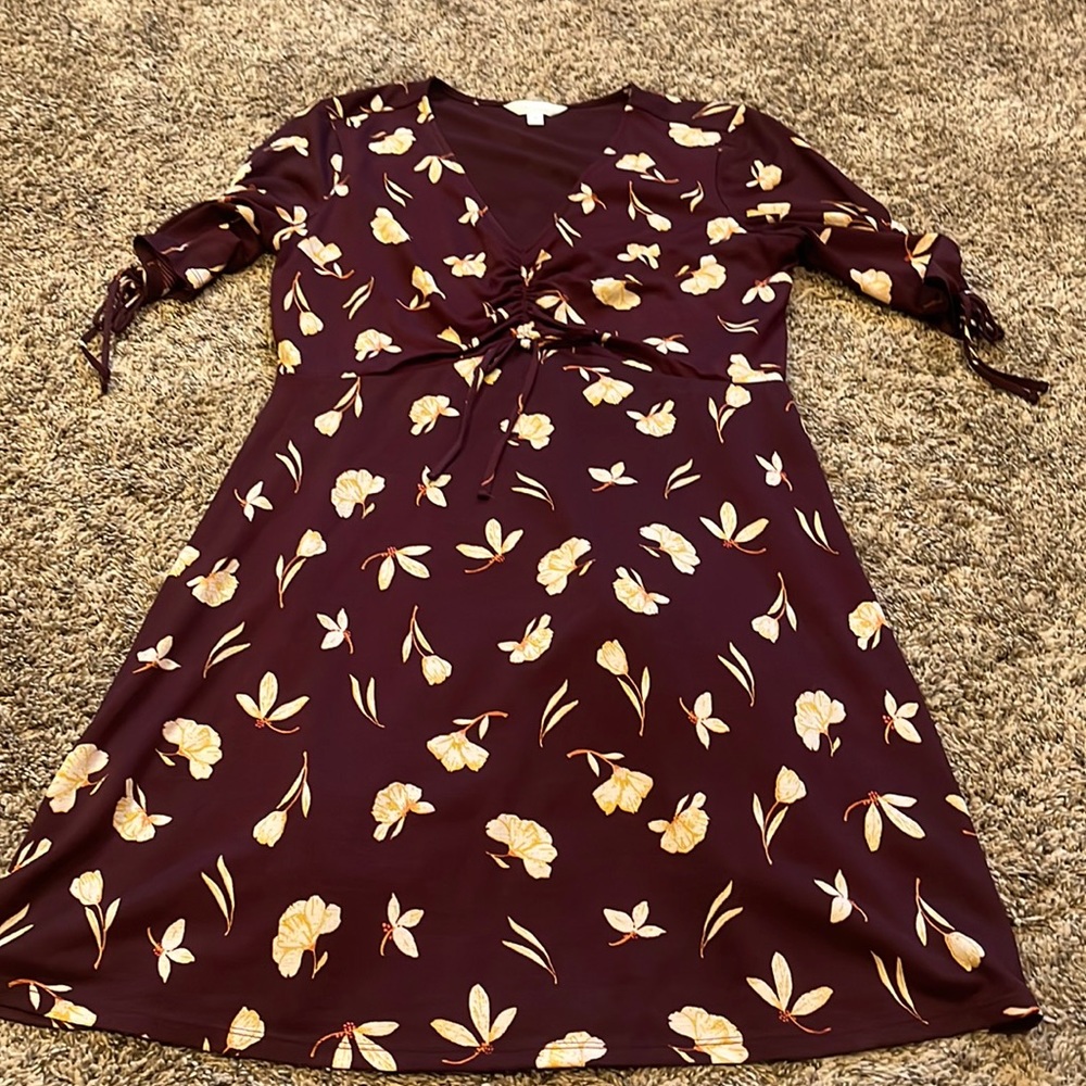 Floral dress, great condition